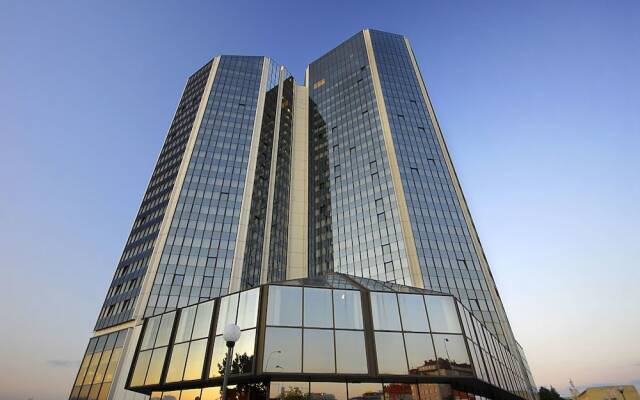 Corinthia Hotel Prague вид на фасад