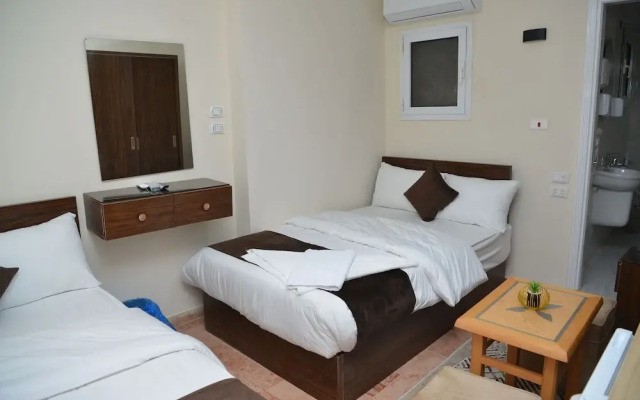 Nile Diamond Suites