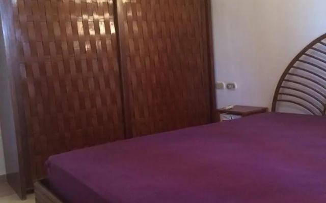 1-Bed Apartment BY THE POOL 30