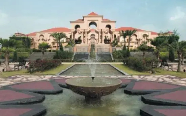 Bukit Indah Near Aeon and Legoland Johor with Netflix