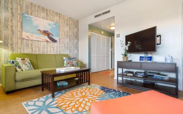 Kona Plaza#217