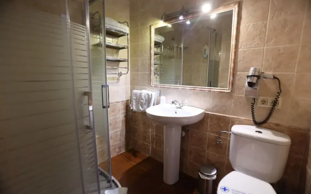Hostal Goya Suites