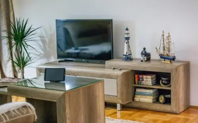 Apart House Danigo
