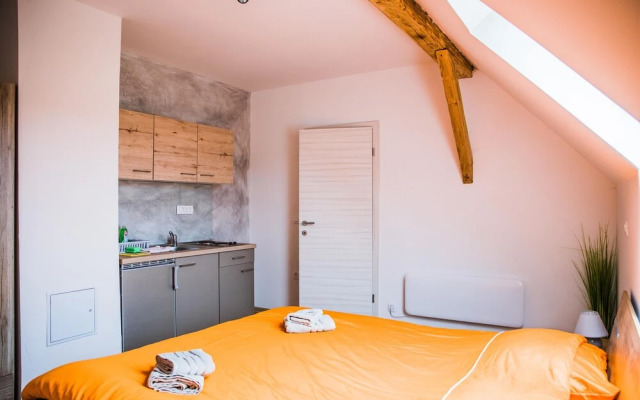 Apartments Arh