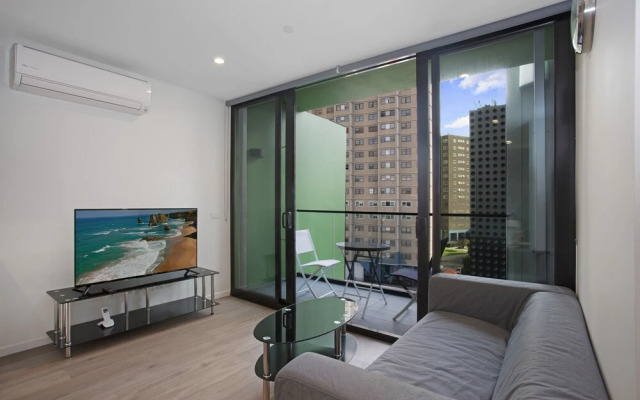 Astra Apartments Carlton