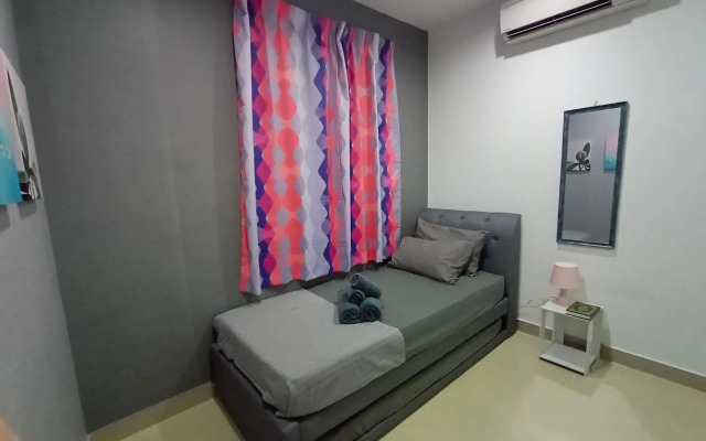 Homi Homestay Menara U2