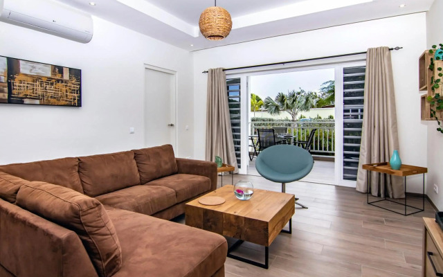 Casa Blue Breeze