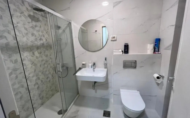 White Homes apartment 12