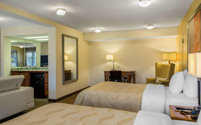 Quality Inn & Suites