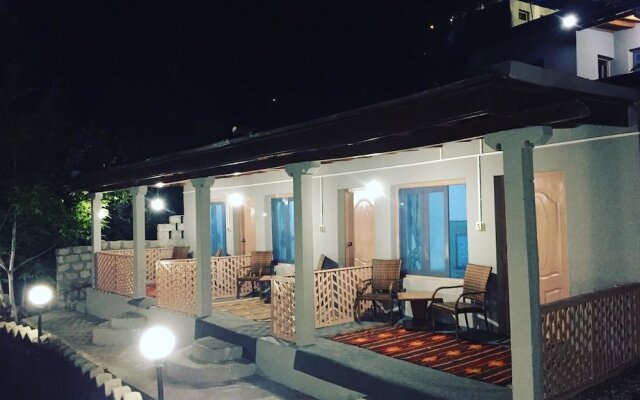Baltit Heritage Inn in Karimabad, Pakistan from 18$, photos, reviews - zenhotels.com hotel front
