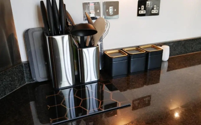 Premium Apartment, Amazing Central Location