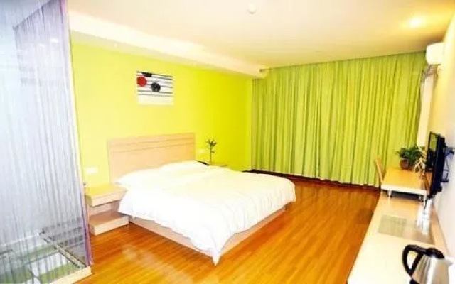 Heng 8 Chain Hotel Hangzhou Guali Youyi Road(恒8连锁酒店(杭州瓜沥友谊路店))