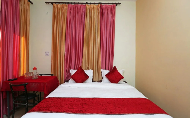 OYO 10932 Home Spacious Studio Mehragaon