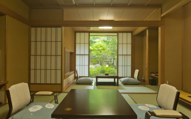 Tatsunokuchi Onsen Tagawa Ryusenkaku