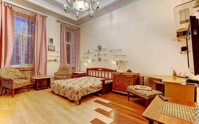 Longo Apartment Kirochnaya 27