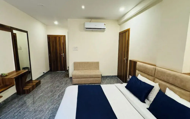 Hotel Anand