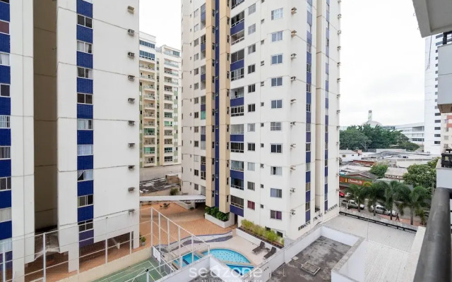 Apartment Next to Flamboyant Shopping Mall - ESS