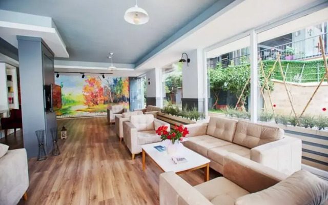 HMA Hotel & Suites