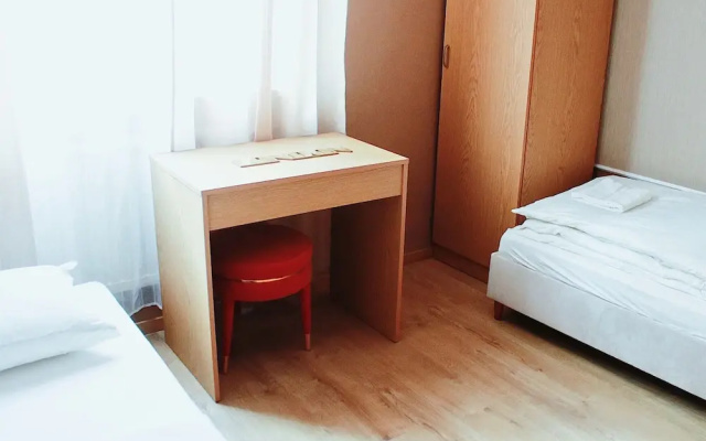 Elegant Hostel Apartments