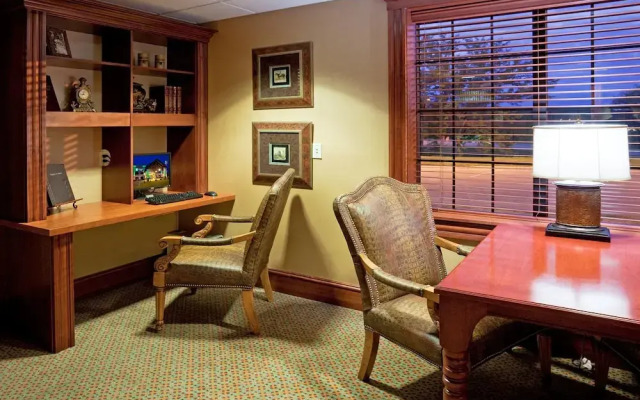 Holiday Inn Hotel & Suites Minneapolis - Lakeville