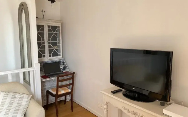 Beautiful Apartment, 2 Terraces, Near Beach
