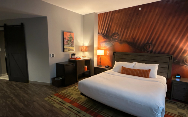 Hotel Indigo Traverse City by IHG