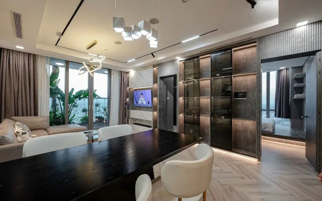 Vera Apartments - Luxury Landmark 81
