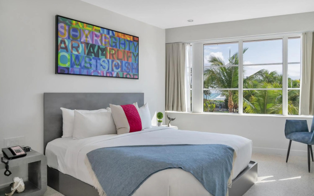 Clevelander Hotel – Adults Only