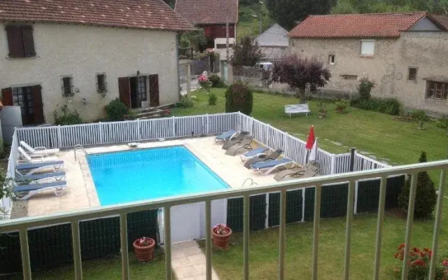 Hostellerie De La Poste