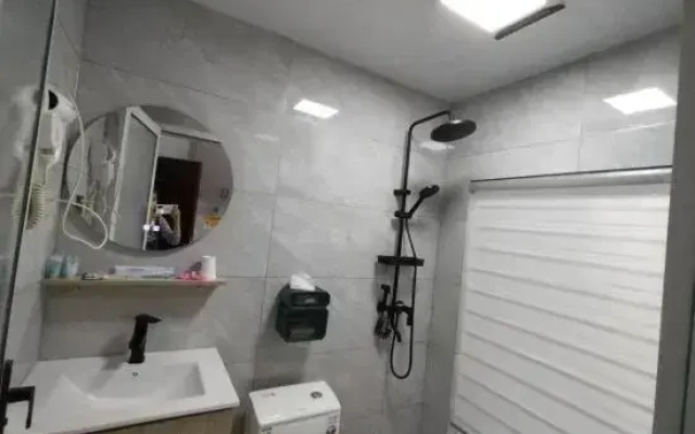 Cangzhou Redwood Tree Boutique Apartment
