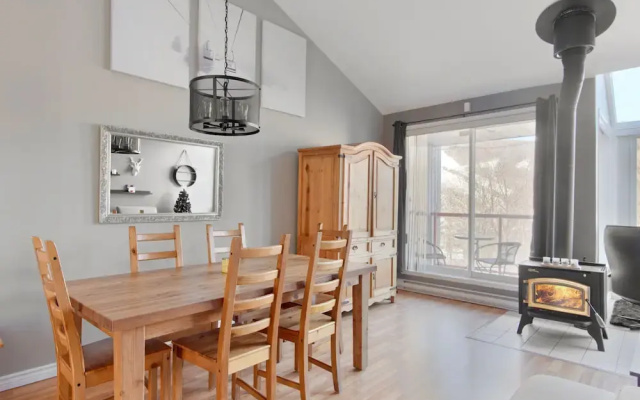Le Cozy-Condo à louer à Stoneham