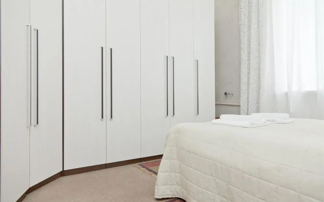 Апартаменты KvartiraSvobodna Apartments at Mayakovskaya комната для гостей