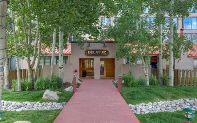 Keystone Condominiums