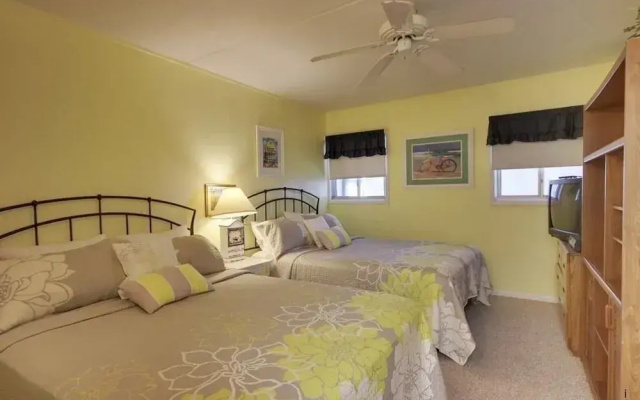 Sea Gate 101 - 1 Br Condo