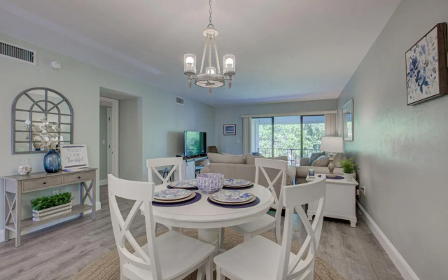 Anna Maria Island Runaway Tropical Escape