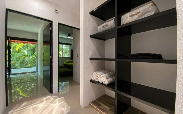 Villa Espacioyocte With Pool in Playa del Carmen for 16 People
