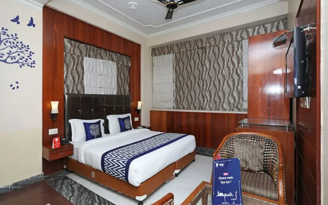 OYO 2801 Magnate Hotel