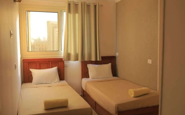 Champollion Hostel