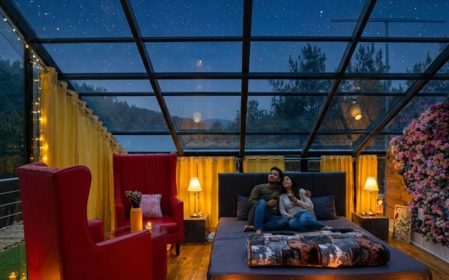 XTSY Travellers Hostel