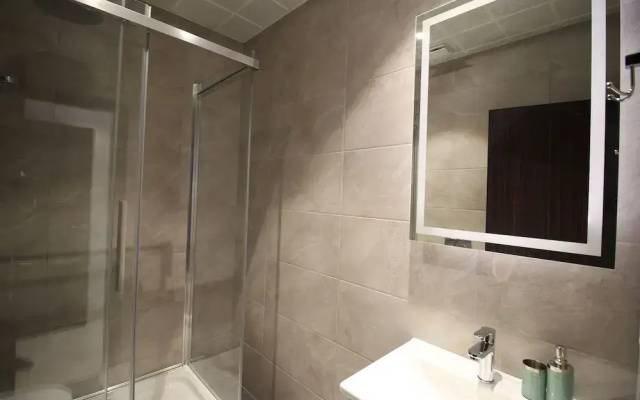 Mirage Residences - One Bedroom