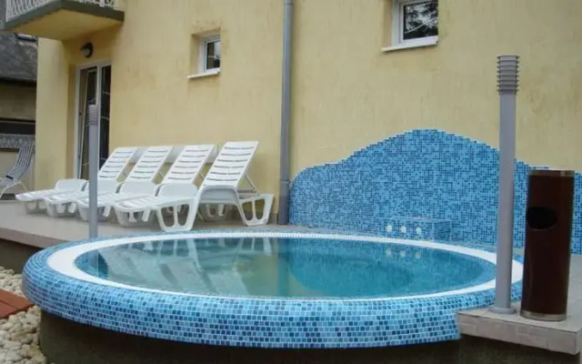 Csiszár Panzió és Apartmanház