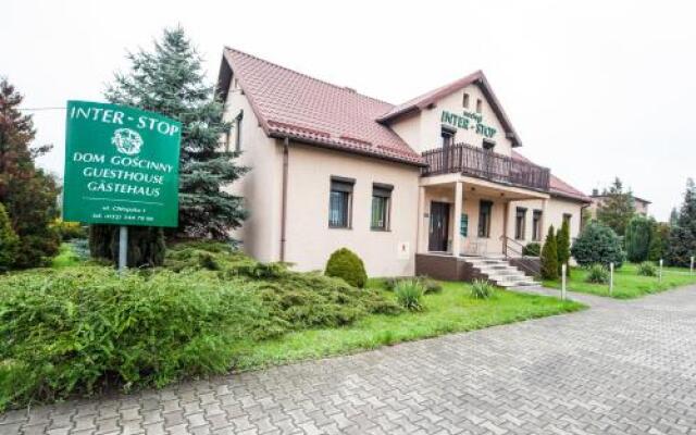 Отель Pokoje Gościnne Inter-Stop Польша, Руда-Слёнска - отзывы, цены и фото номеров - забронировать отель Pokoje Gościnne Inter-Stop онлайн вид на фасад