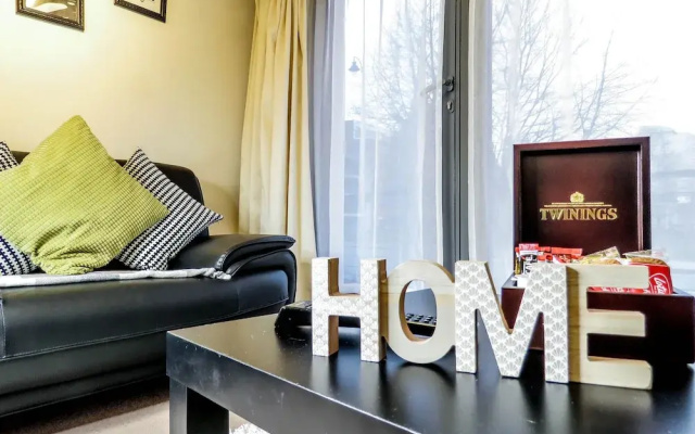 Tudors Esuites Skyline City Apartment
