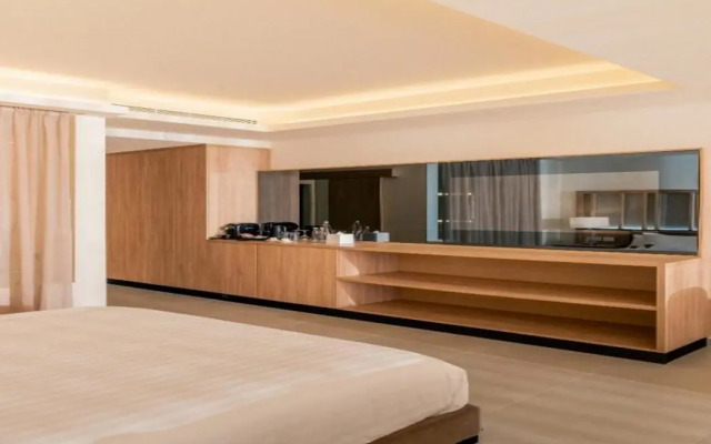 Saint Georges Hotel & Resort
