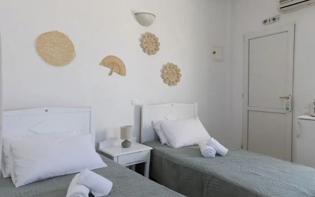 Perla Pool Hotel Andros