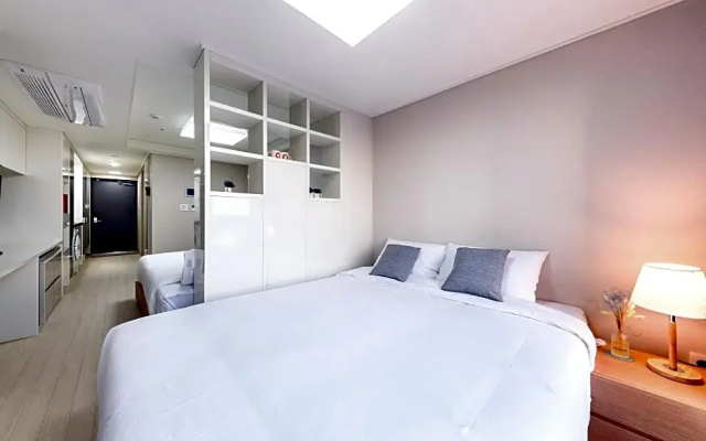 Seogwipo Shinshin Hotel