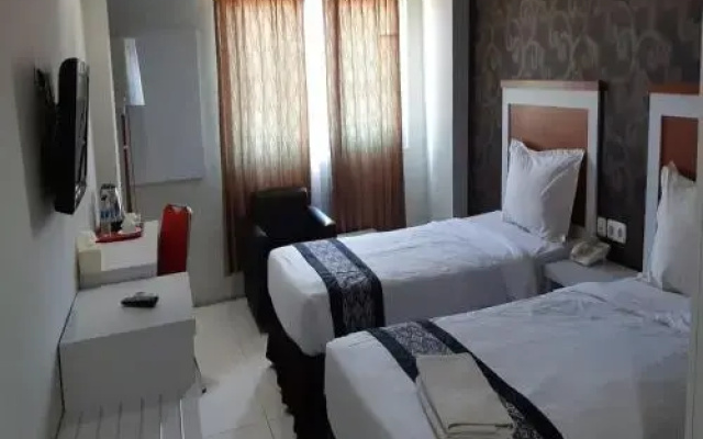 Citra Mulia Hotel