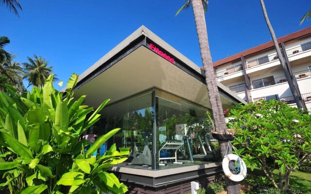 Отель Mercure Koh Samui Beach Resort вид на фасад