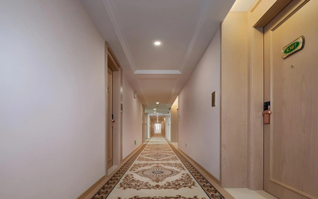 Vienna 3 Best Hotel(Shanghai Hongqiao National Exhibition Sijing)
