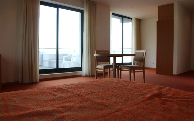 Paredes Hotel Apartamento